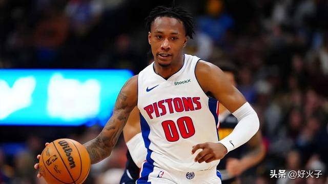 火药味，活塞队主教练霍兰德向尼克斯队发出NBA季后赛的微妙警告 