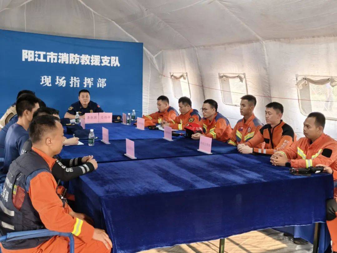 阳江支队组织开展水域救援实战拉动演练