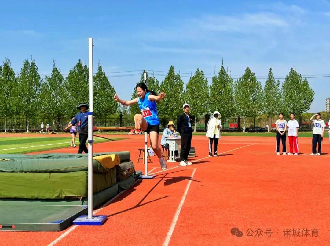 龙城900余少年大竞196体育app技(图6)