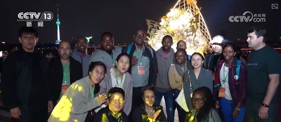 图片[2]-外籍游客、外语导游、外国博主……多视角讲述“China travel”独特记忆 -华闻时空