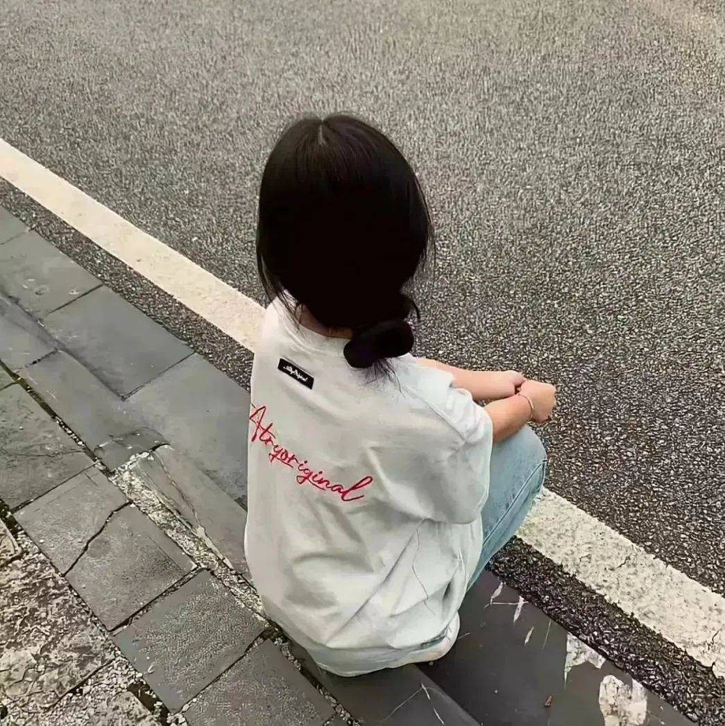 头像丨不露脸女头