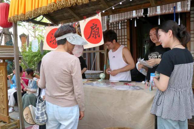高岭·中国半岛体育登录村：让游客尽享东方美学盛宴(图2)