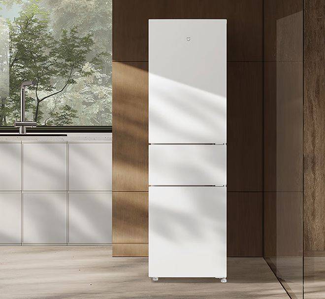 小米米家冰箱三门 216L 新品上市：五档调温，售价 959 元