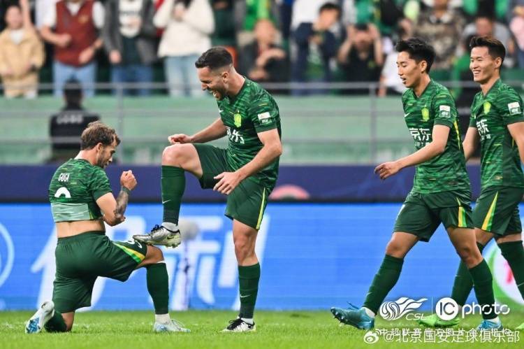 北京国安3-1深圳新鹏城,取得球队历史上第300场中超联赛胜利 北京国安3-1深圳新鹏城,取得球队历史上第300场中超联赛胜利