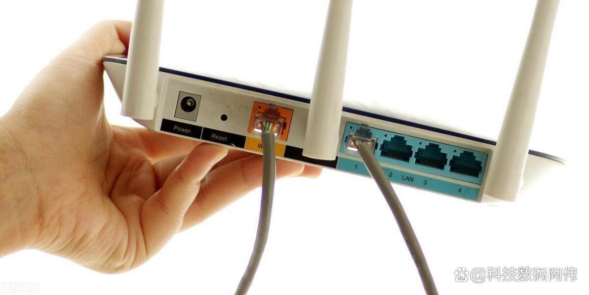 192.168.0.1进入路由器，19216801进入路由器设置密码xfnj1234