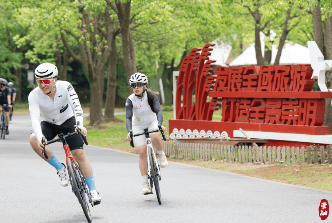 外媒爆料：NAVI已经收购Rogue的LEC席位，今年夏季赛进军LEC