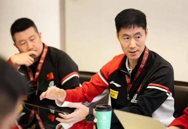 👀Marks：自由市场上的中锋人才不多 勇士可以考虑签一年大洛