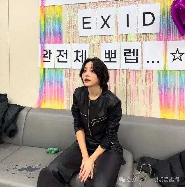 韩国传奇女团爱豆近期演出形象大变，直拍视频网上疯传插图3