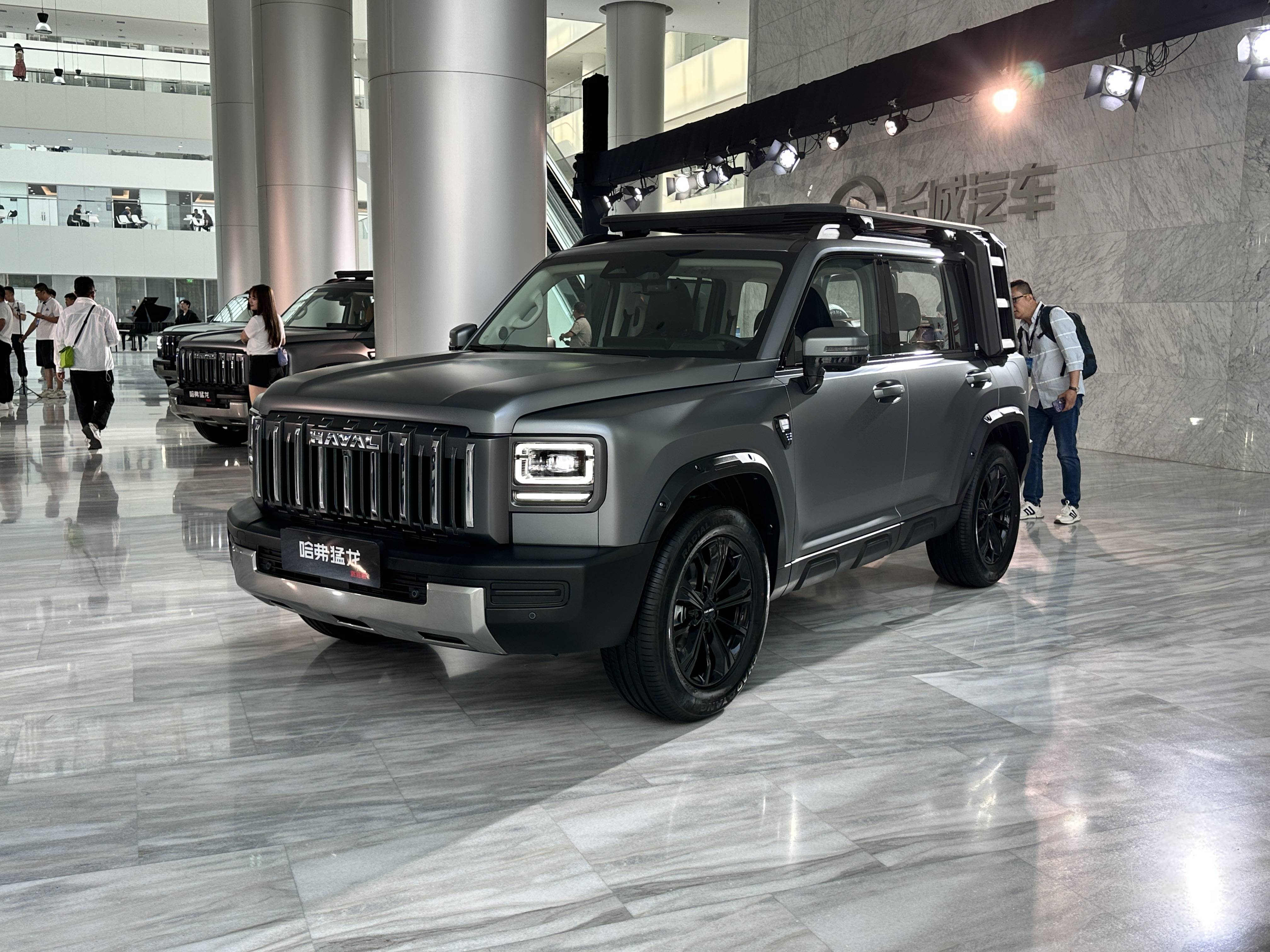 哈弗猛龙燃油版13.69万元起,打造全场景方盒子