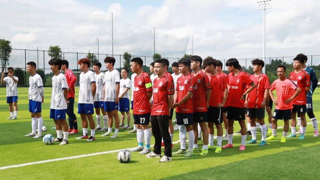 定南—足球点燃乡村激情南丰奏响七星彩投注与快3彩票平台推荐振兴乐章