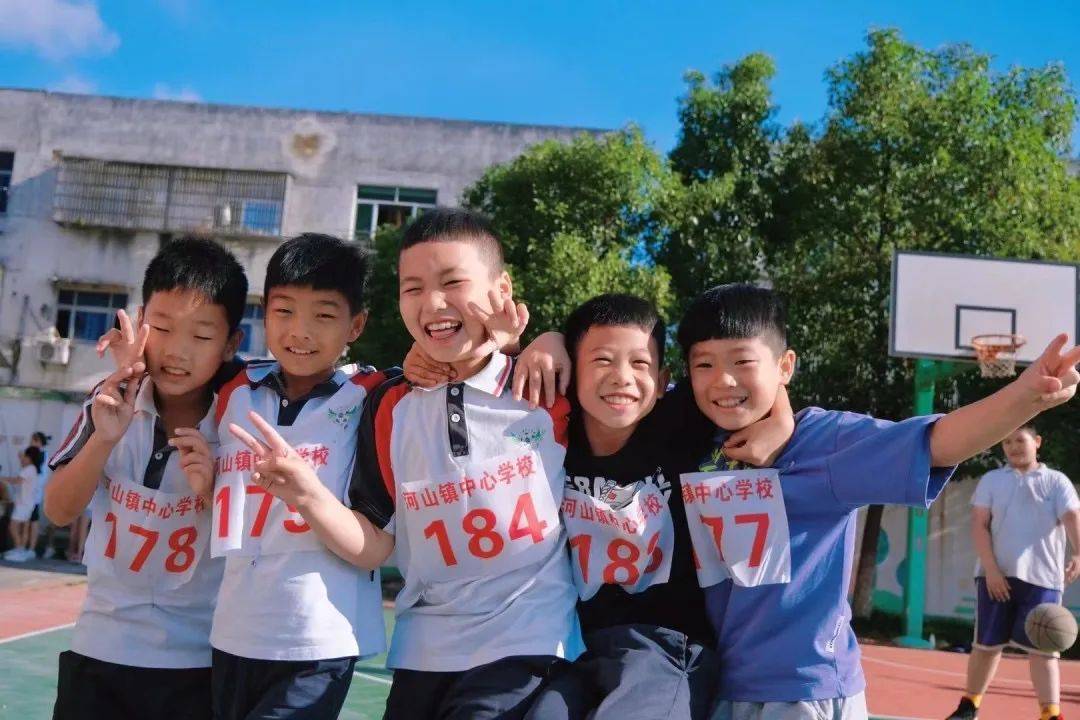 桐乡市河山镇中心学校:锦绣河山 诗意成长