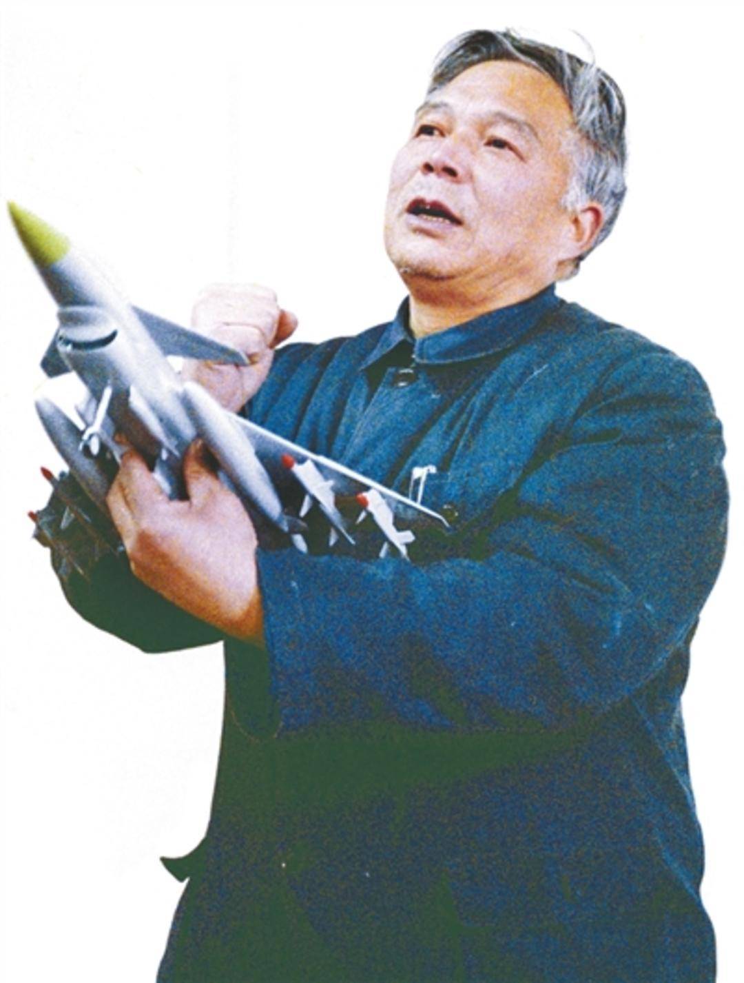 长空砺剑、科研报国！歼—10战机研制团队背后的故事