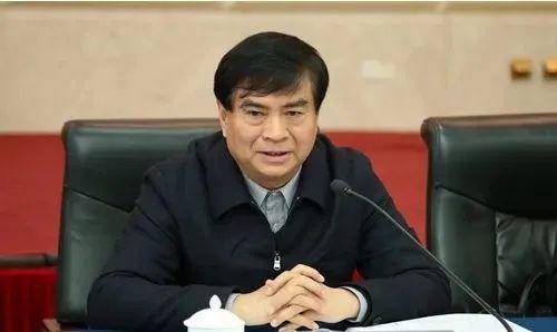 中央批准开除洪礼和党籍！中纪委：他私自阅看有严重政治问题的书籍