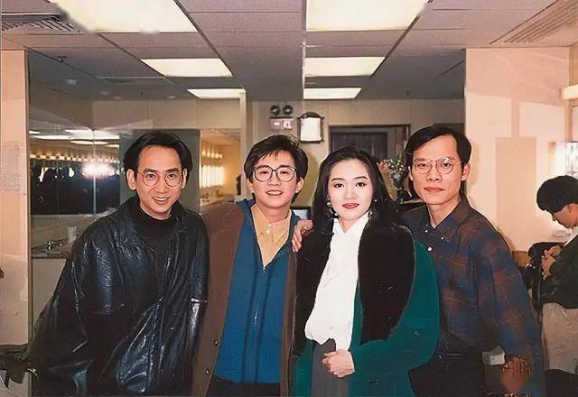 旧时光中,蒋志光和罗大佑一样享受舞台.但实际