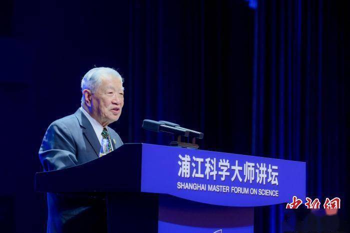 李昌钰与上海师生畅谈：人工智能不可能取代人工