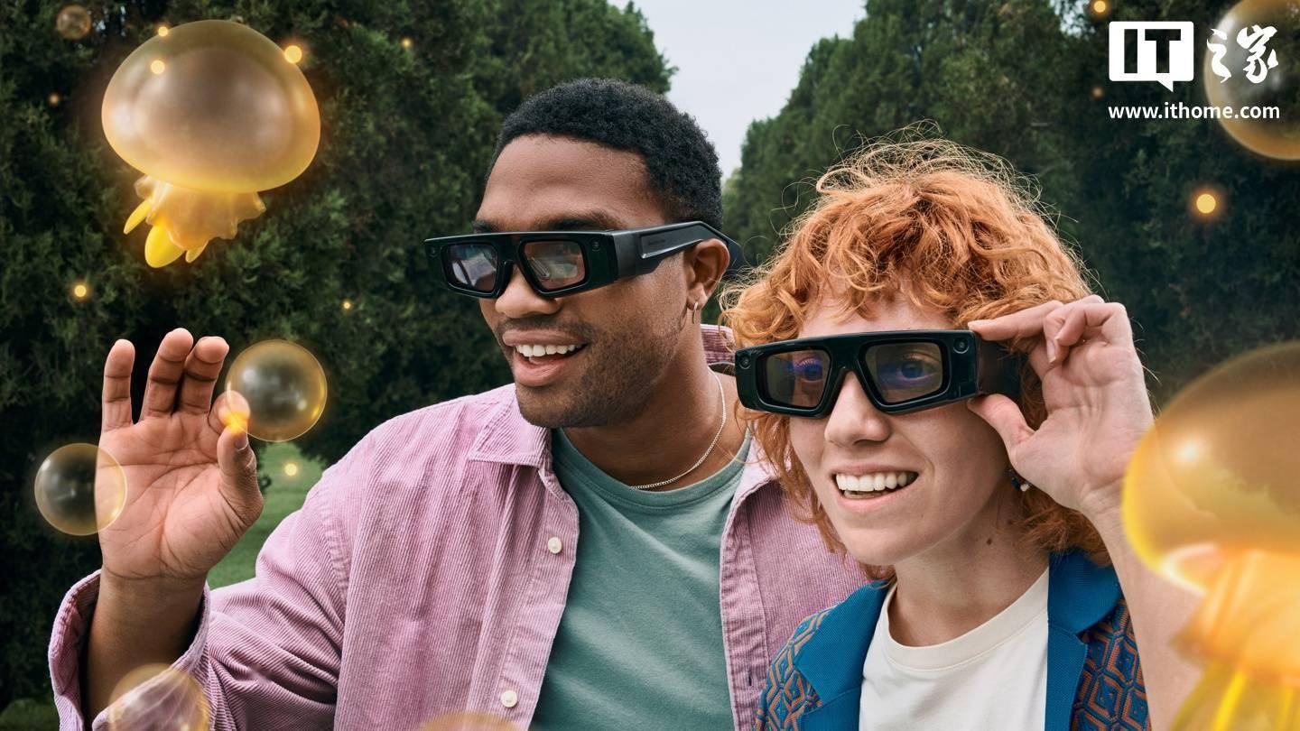 Snap宣布明年面向消费者推出AR智能眼镜Specs