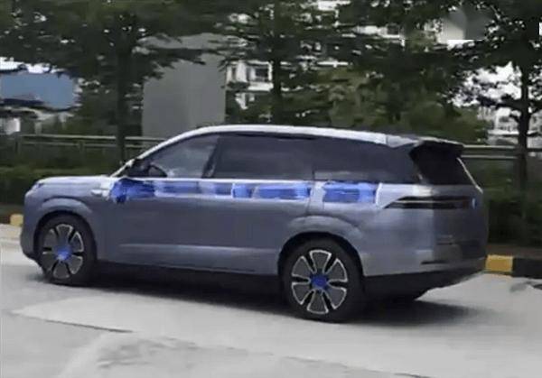 腾势N8L路试谍照抢先看，5米2大型SUV搭载无人机版引期待