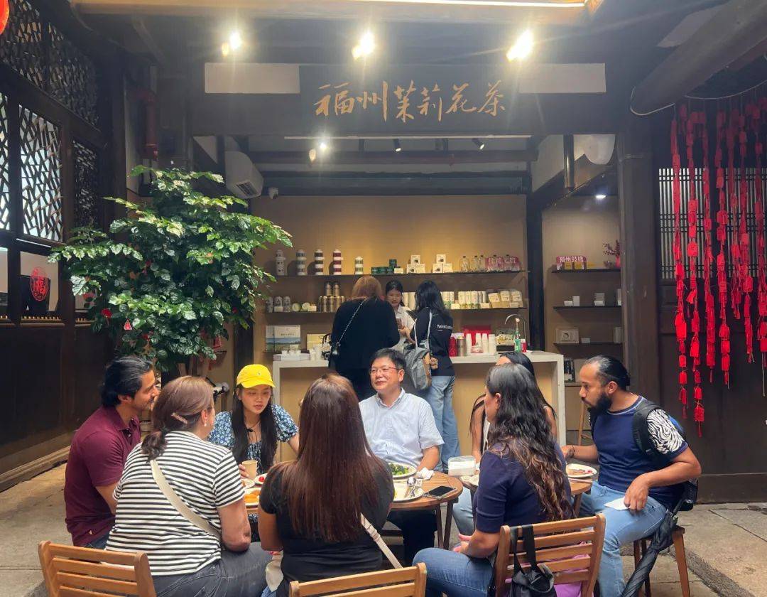 _茉莉香韵，情连中委——委内瑞拉中高级公务员研修班三坊七巷、梁厝春伦行_茉莉香韵，情连中委——委内瑞拉中高级公务员研修班三坊七巷、梁厝春伦行