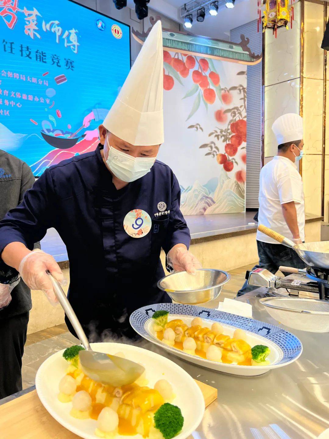 _大朗镇2025年“朗荔飘香粤菜师傅”烹饪技能大赛精彩上演_大朗镇2025年“朗荔飘香粤菜师傅”烹饪技能大赛精彩上演