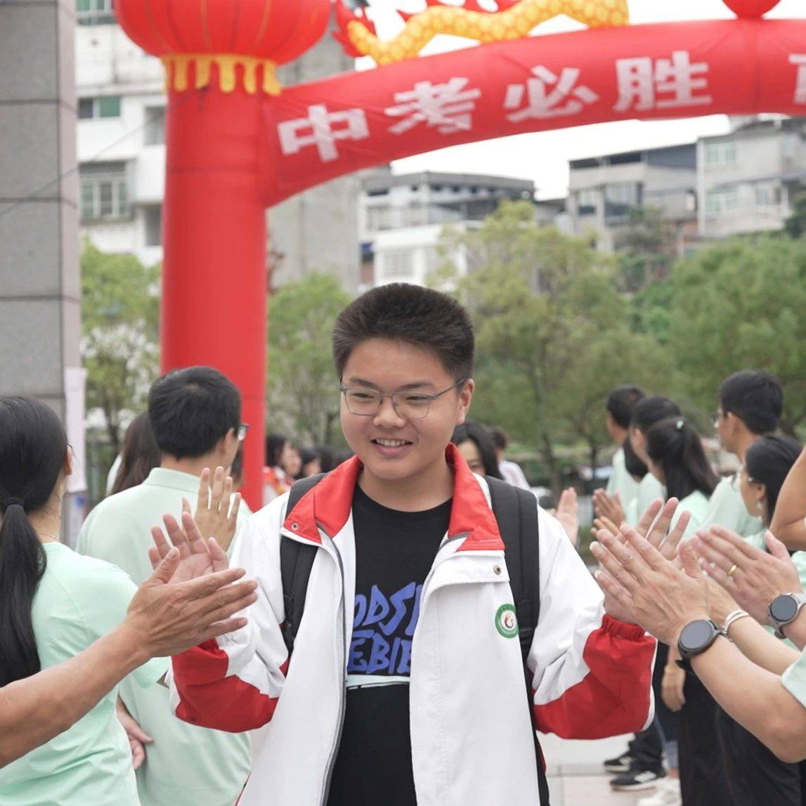 奋斗无终点 梦想不止步——2025年中考顺利收官_考生_考点_保障