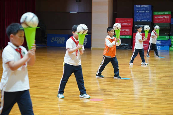 观澜小学:五育融合悦成长 乐学灵动趣游园