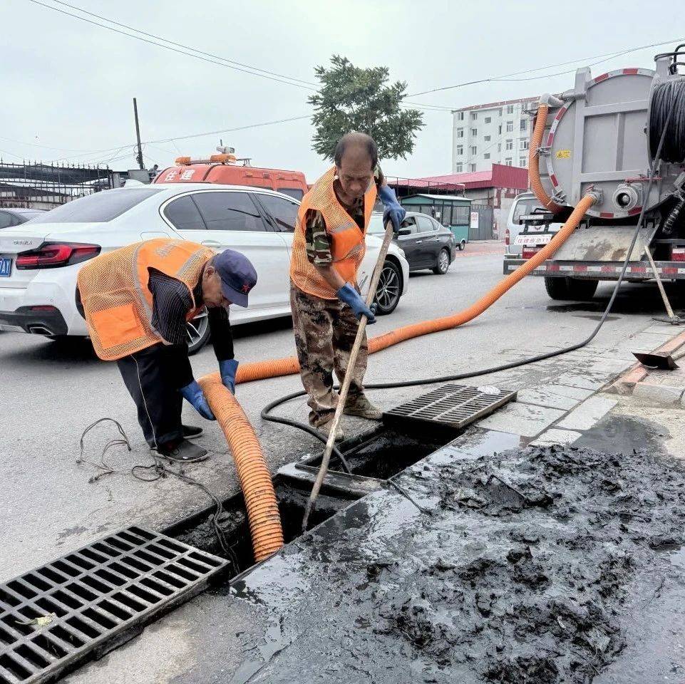 我市多措并举筑牢城市防汛网_排水_应急_巡查