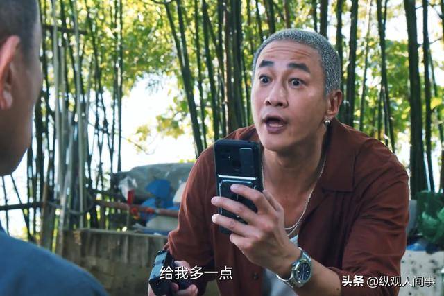 全程呲牙咧嘴，台词含糊不清，连影帝任达华都带不动这个拖油瓶！