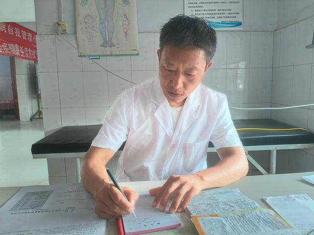 荥阳市广武镇乡村医生代俊峰：医脉相承守初心 仁心济世践担当