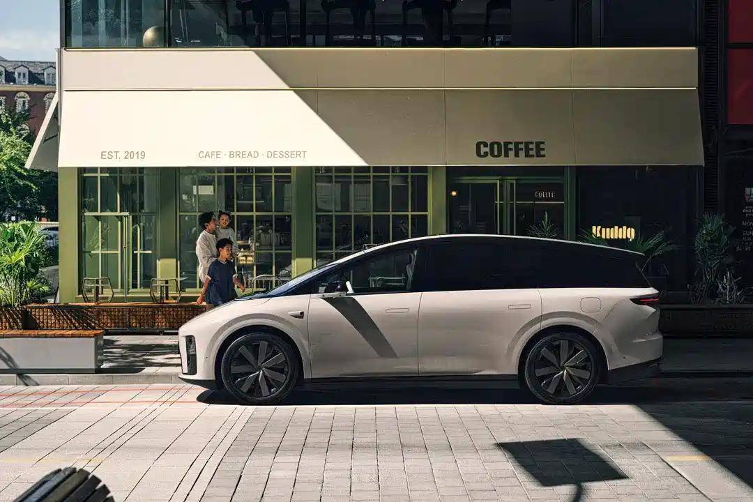 理想i8六座纯电SUV：预订7月18日启动，29日正式上市