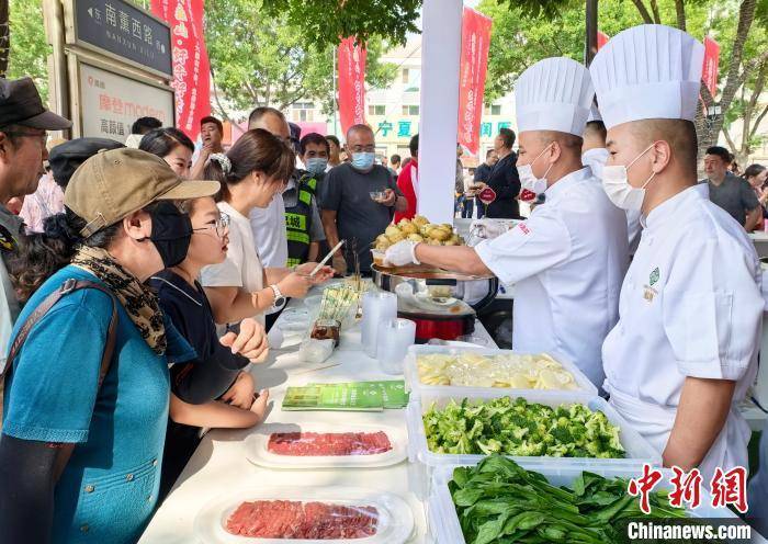 “六盘山牛肉”推介大会走进银川 引爆消费热潮