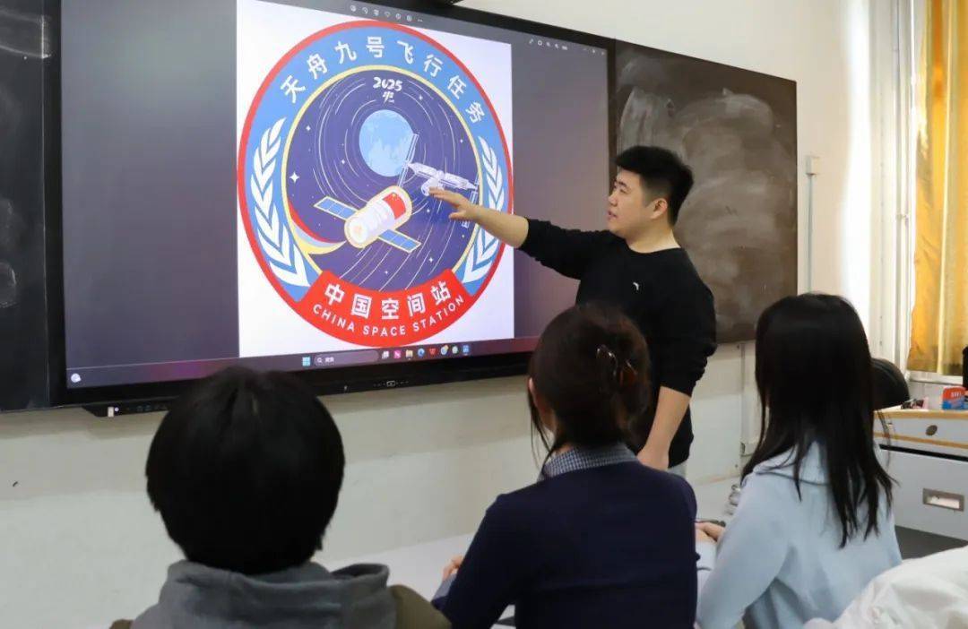 发射准备就绪，天舟九号任务标识隐藏这些“彩蛋”