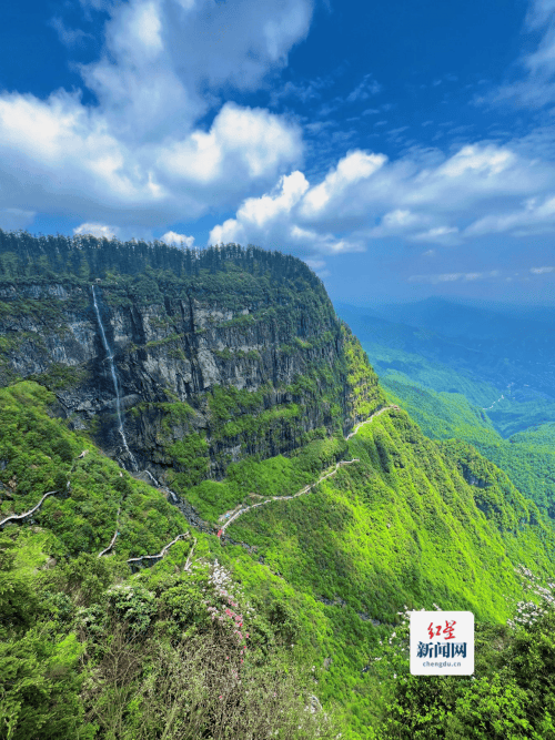 _张家界天门山1月开放吗_华山长空栈道开放