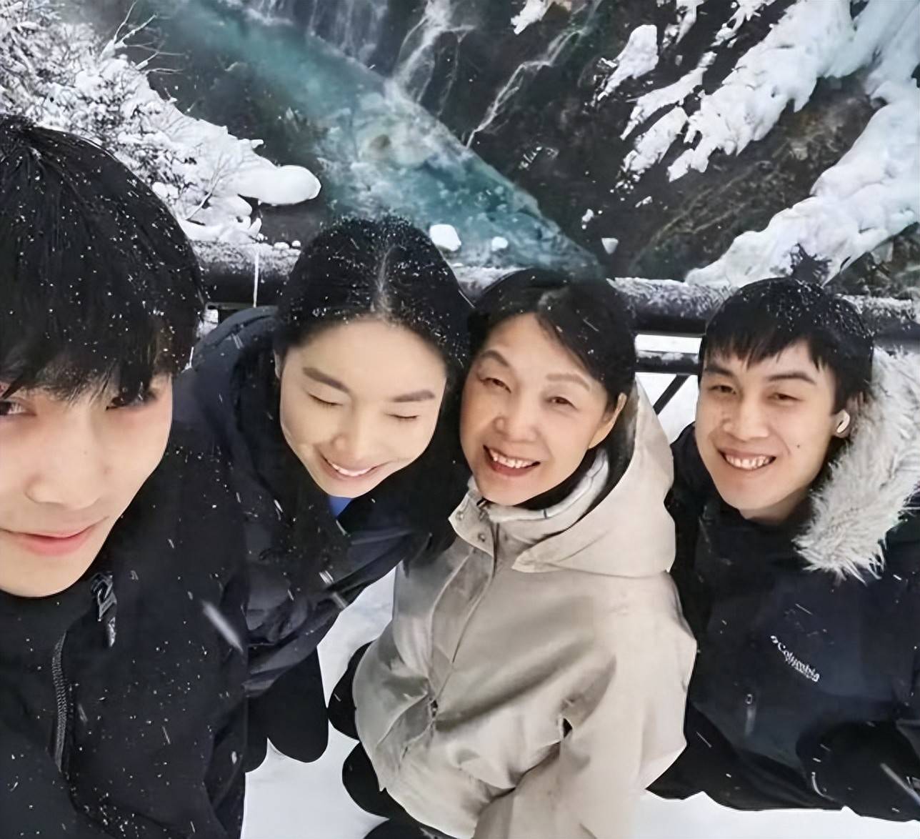 大瓜！宗庆后有6个私生子，4个生母身份曝光，宗馥莉曾绝食抗议