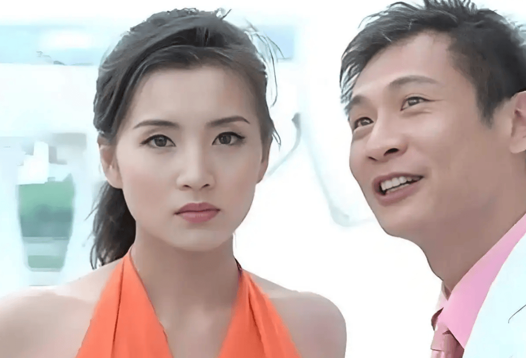 没错,就是当年《粉红女郎》里的龚喜,胡歌版《神话》里的赵高↓先重点