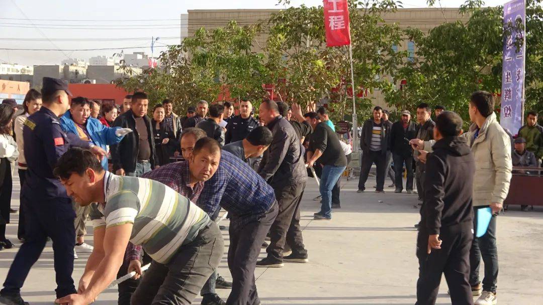 在阿图什市，有一个暖心就业坞——新疆标准化零工市场建设典型