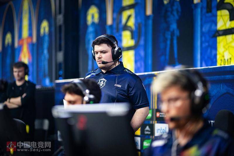 专访Liquid新帅flashie：不当独裁者，但要教会明星们打团队CS