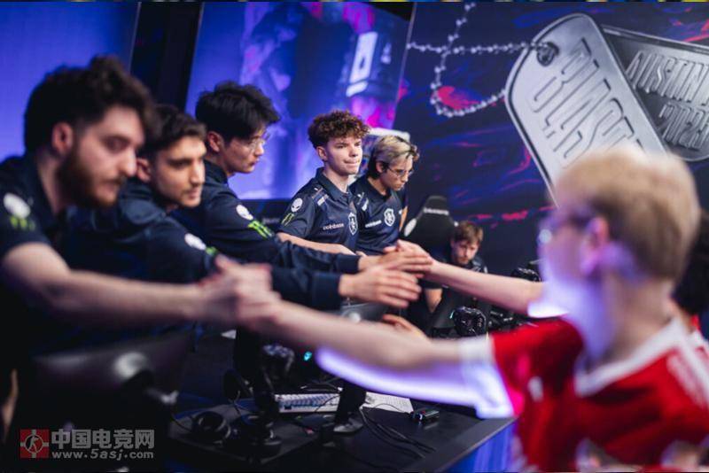 专访Liquid新帅flashie：不当独裁者，但要教会明星们打团队CS 