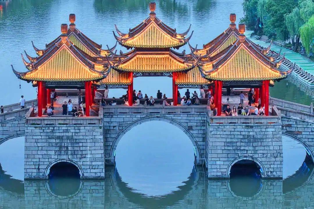 数说中国经济半年报