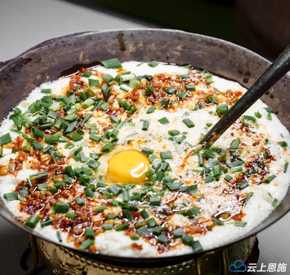 野三关的土家烧饼,茶店牛肉.吃完想打包的美食都在这!