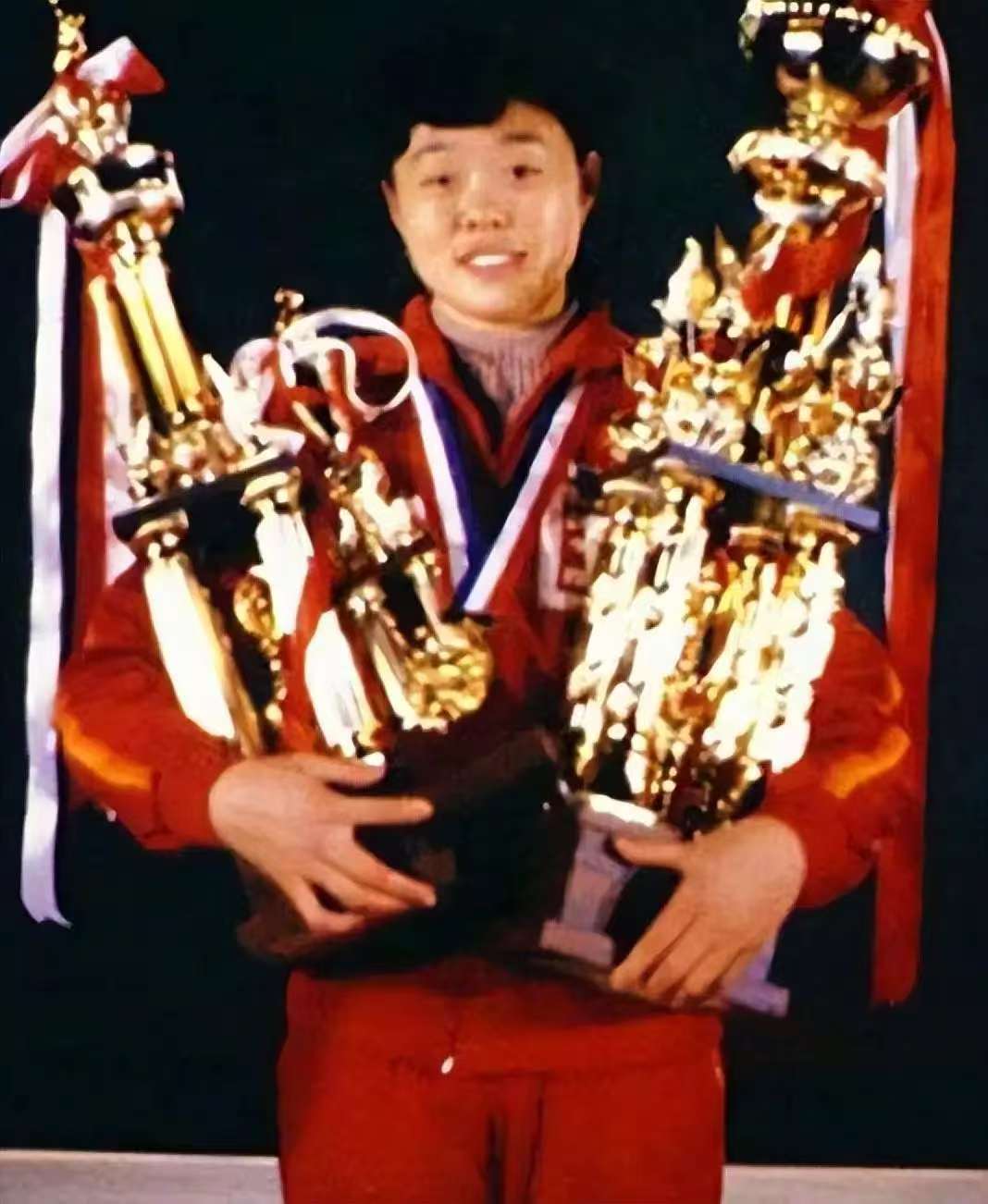 女排前队长孙晋芳,曾与郎平发生冲突,70岁靠换血与血癌对抗14年