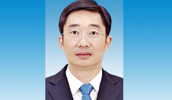 云南省广播电视局局长盛高举转任省自然资源厅党组书记