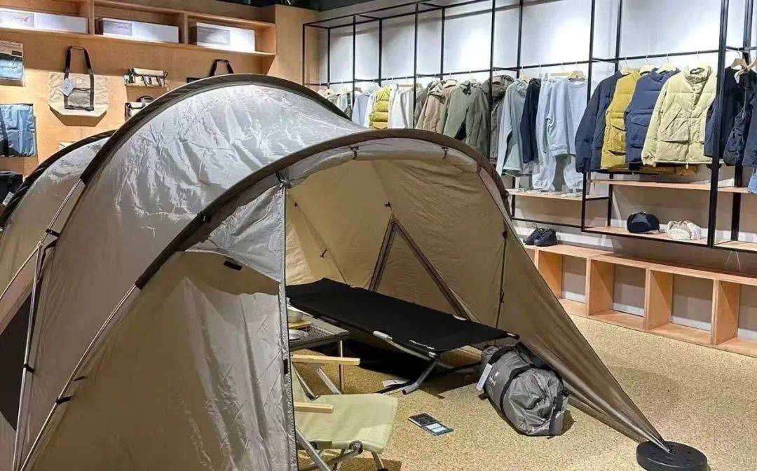 日本户外品牌"Snow Peak"突然被曝大规模闭店 官方拒绝回应(图3)