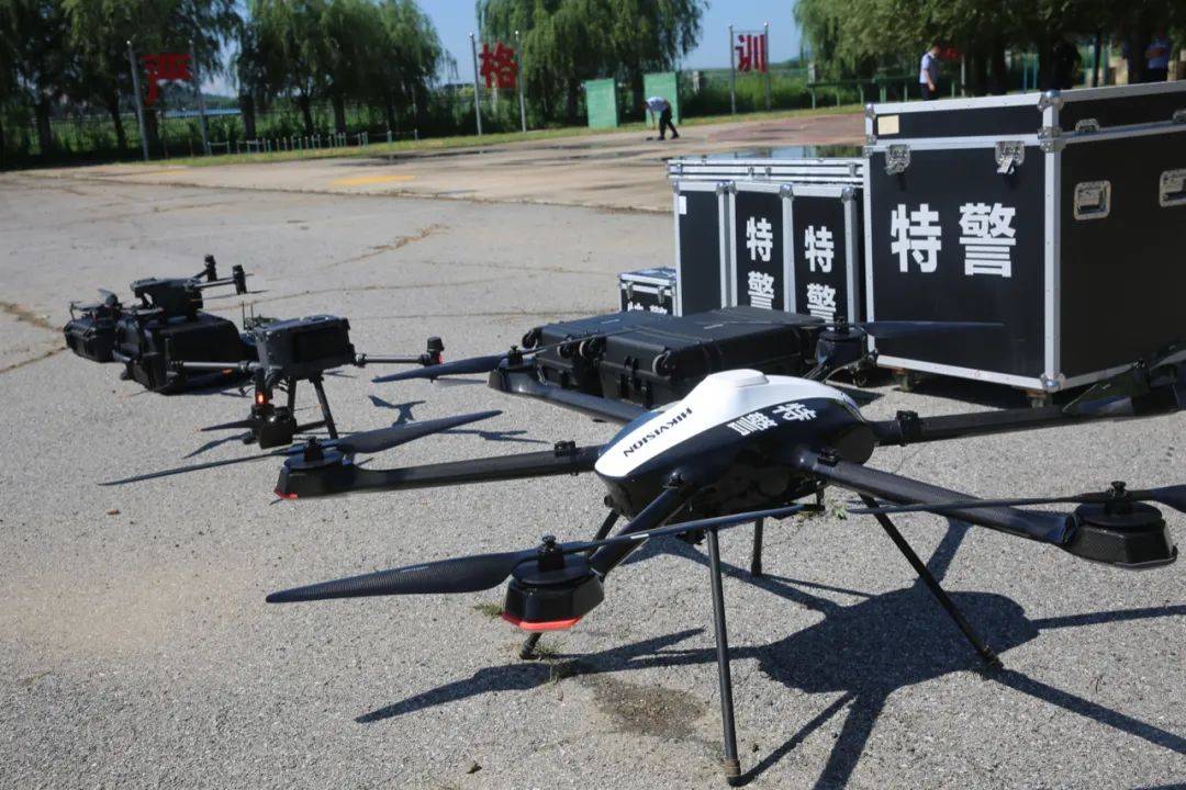 高能来袭!凌海市公安局开展无人机技能大比武