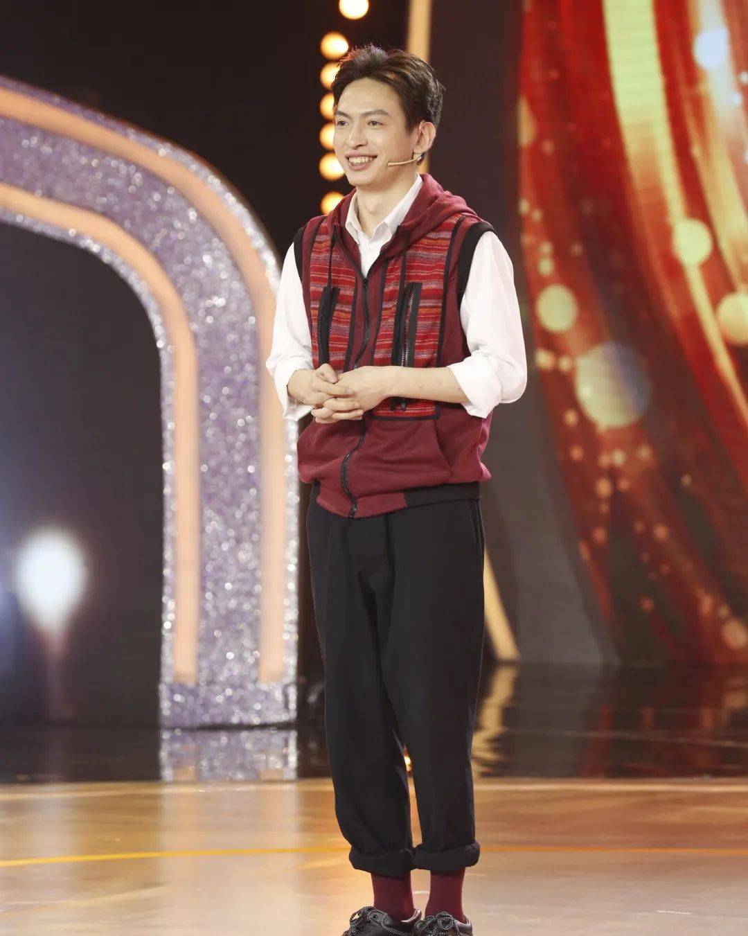 中国默剧小子张霜剑携周孟来袭亲子互动默剧无声狂欢show开启全家爆笑