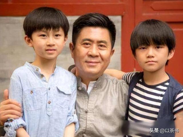 郭凯敏二婚老婆露面，长相惊艳身份厉害，儿子原来是我们熟悉的他