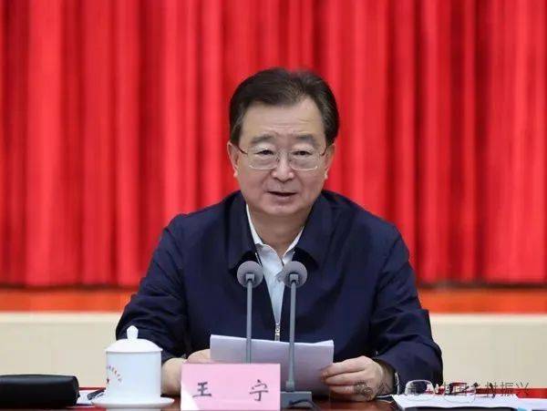 云南省委书记的三农“五问”