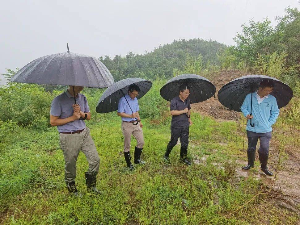 副馆长张军赴河北承德开展国家文献储备库项目推进工作