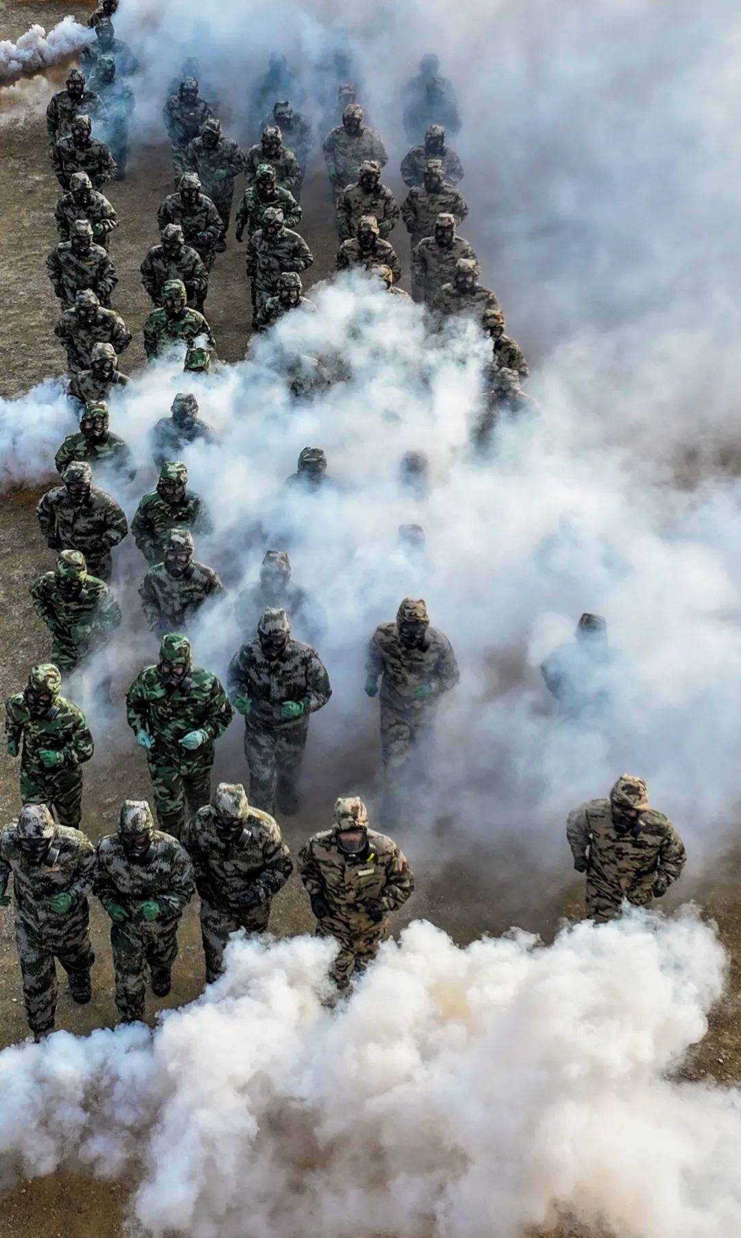 枕戈待旦砺剑锋