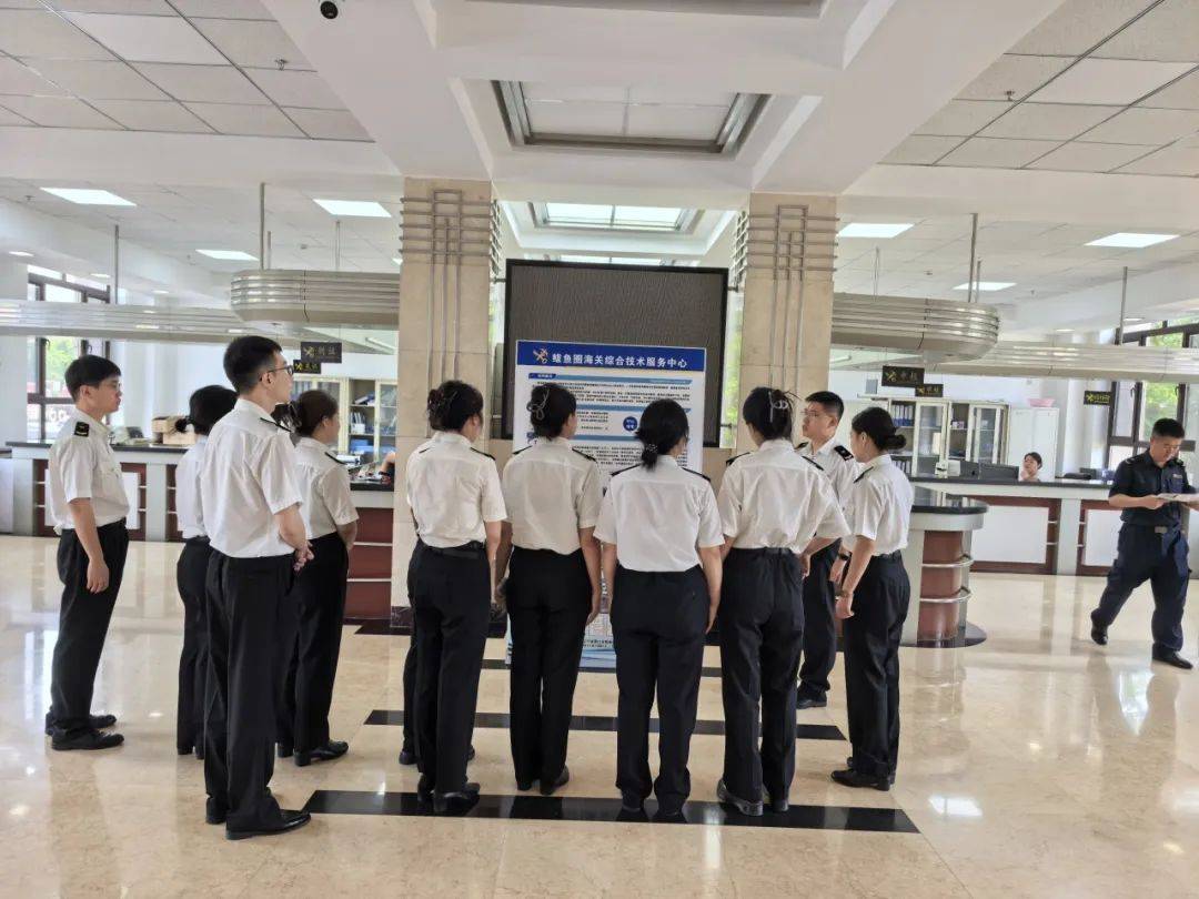 新"关"启航 充电一"夏"