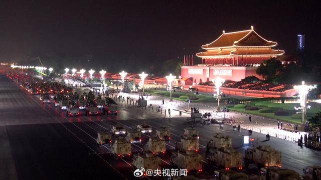 本次阅兵将实现多个首次！九三阅兵发布会要点速览→